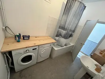 Salle de bains dans l'établissement Centre-ville, De Châtellerault