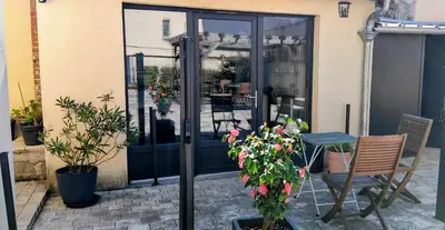Terrasse ou espace extérieur de l'établissement Petite maison en cœur de ville