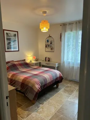 Un ou plusieurs lits dans un hébergement de l'établissement Chambre à louer 24h Le Mans