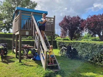Jardin de l'établissement Mobil Home Familial avec Terrasse - 4 Pers. - API-1-52-1731