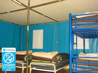 Un ou plusieurs lits superposés dans un hébergement de l'établissement ZEcamping 3 calme et nature - proche châteaux de la Loire