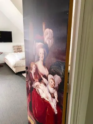 Un ou plusieurs lits dans un hébergement de l'établissement Luxury home on Loire Château Grounds