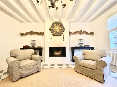 Coin salon dans l'établissement Luxury home on Loire Château Grounds