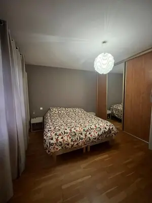 Un ou plusieurs lits dans un hébergement de l'établissement Maison proche circuit 24h Le Mans