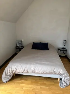 Un ou plusieurs lits dans un hébergement de l'établissement Chambre 24h du Mans ou autre