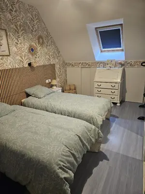Un ou plusieurs lits dans un hébergement de l'établissement Logement proche Circuit 24h du Mans