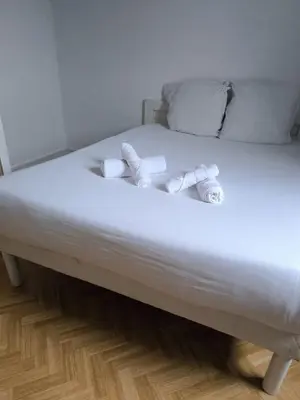 Un ou plusieurs lits dans un hébergement de l'établissement 2 room apartment with complete peace of mind for 4 people
