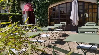 Restaurant ou autre lieu de restauration dans l'établissement Hotel Anne De Bretagne BLOIS