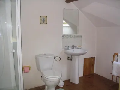 Salle de bains dans l'établissement Rose