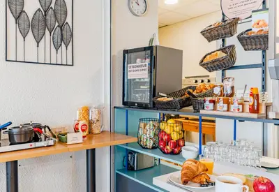 Nourriture dans l'hôtel ou à proximité