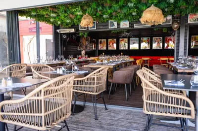 Restaurant ou autre lieu de restauration dans l'établissement Les Terrasses de Saumur - Hôtel & Appartements - Restaurant & Spa (Logis)