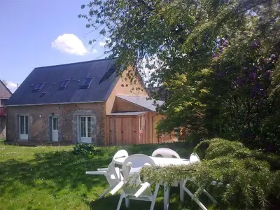 Jardin de l'établissement Gîte La Poterie