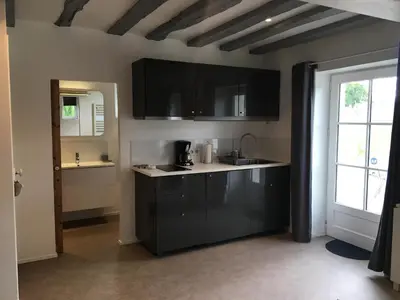 Cuisine ou kitchenette dans l'établissement Les Vallées