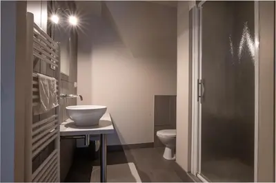 Salle de bains dans l'établissement Gîtes de la Bigauderie