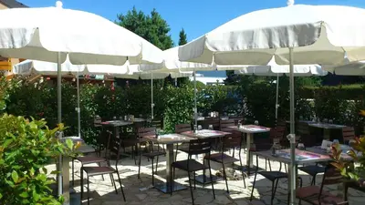 Restaurant ou autre lieu de restauration dans l'établissement Kyriad Blois Nord