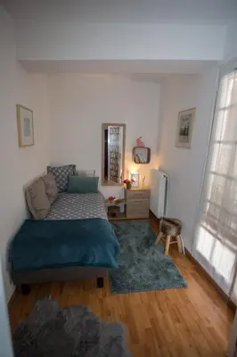 Coin salon dans l'établissement L'Hallai du Roy