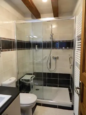 Salle de bains dans l'établissement Gite de Cray
