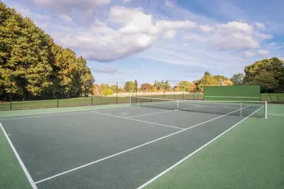 Tennis ou squash au sein de le B&B/chambre d'hôtes ou à proximité