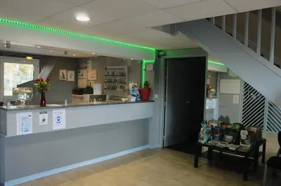Cuisine ou kitchenette dans l'établissement Fasthotel Vendome