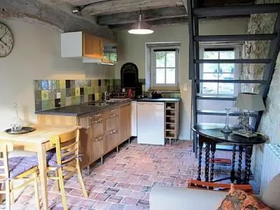 Cuisine ou kitchenette dans l'établissement Le four à pain