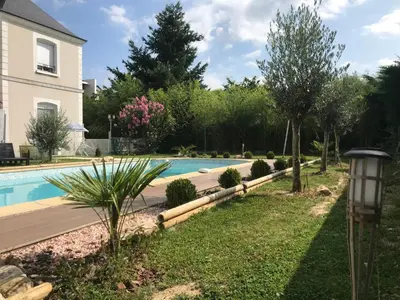 Piscine de l'établissement CoTTAGE LA VILLA BOLERO ou située à proximité