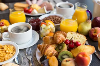 Nourriture dans l'hôtel ou à proximité