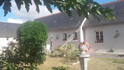 Jardin de l'établissement Le Clos des Roses