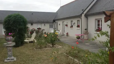 Jardin de l'établissement Le Clos des Roses