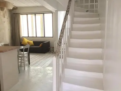 Plan de l'établissement La petite maison d’à côté, au n°11