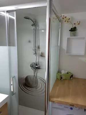 Salle de bains dans l'établissement Séjour de charme au cœur de Tours avec extérieur