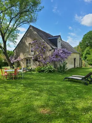 Jardin de l'établissement Gîte de la bergerie
