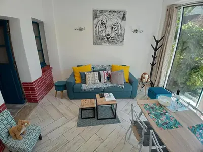 Coin salon dans l'établissement Gîte OZOO
