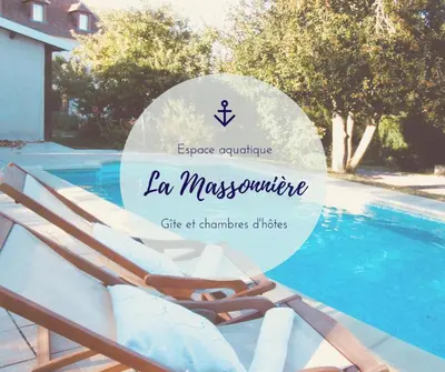 Piscine de l'établissement La Massonnière Gîte et chambres d'hôtes ou située à proximité