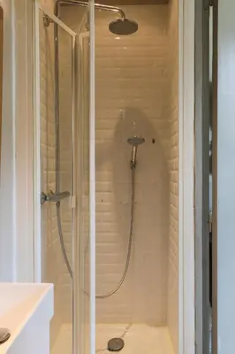 Salle de bains dans l'établissement Gîte des Ecuries d'Hodebert