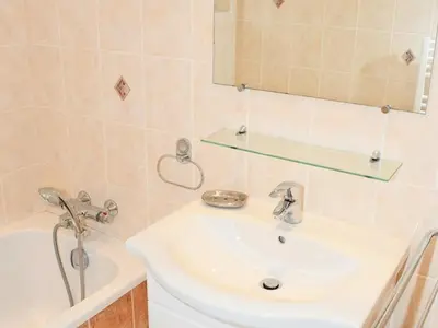 Salle de bains dans l'établissement Maison vigneronne XIXe au cœur du Val de Loire, proche châteaux - FR-1-381-82