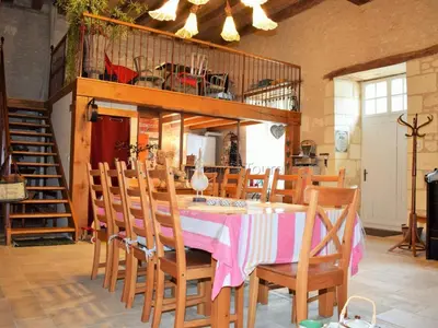 Plan de l'établissement Gîte de Charme Rénové, Idéal Famille, Centre-Ville, WiFi, Parking Gratuit, Vélo Bienvenue - FR-1-381-268