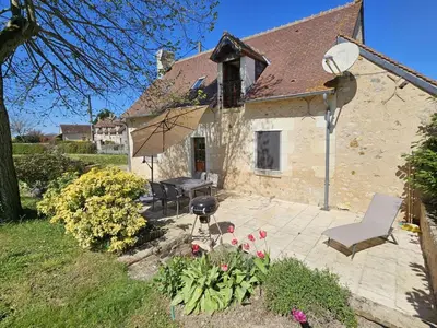Jardin de l'établissement Gîte de charme en Touraine du Sud, jardin clos, 3 chambres - FR-1-381-321