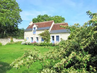 Jardin de l'établissement Charmante maison restaurée avec jardin, fibre optique et tout inclus, proche village pittoresque - FR-1-381-327