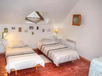 Un ou plusieurs lits dans un hébergement de l'établissement Gîte charmant en Touraine avec jardin et WIFI - FR-1-381-444