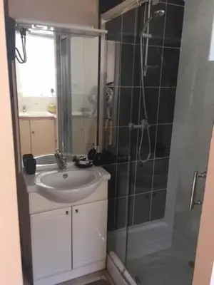 Salle de bains dans l'établissement Le petit paradis