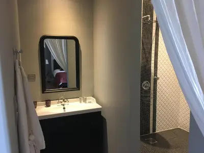 Salle de bains dans l'établissement La Seignère