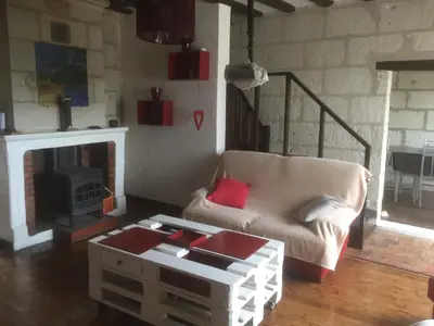Coin salon dans l'établissement maison de loire