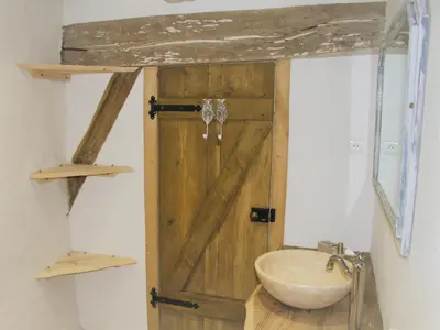 Salle de bains dans l'établissement Manoir de la Basse-Cour