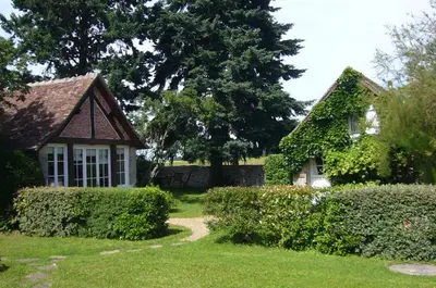 Jardin de l'établissement Chambre d'hôtes Le Clos