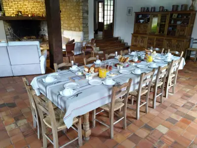 Boissons dans l'établissement Chambres d'hôtes Domaine De La Jonquière, Bouloire
