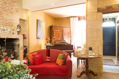Coin salon dans l'établissement B&B La Closeraie