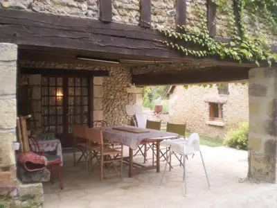 Terrasse ou espace extérieur de l'établissement Le Moulin de Monternault