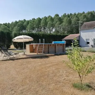 Gîte avec jardin clôturé et poêle à bois en Touraine - FR-1-381-481