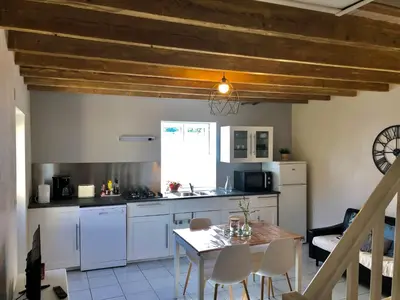 Cuisine ou kitchenette dans l'établissement La Vove