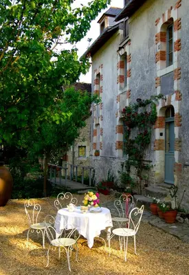 Jardin de l'établissement Le Moulin Bregeon